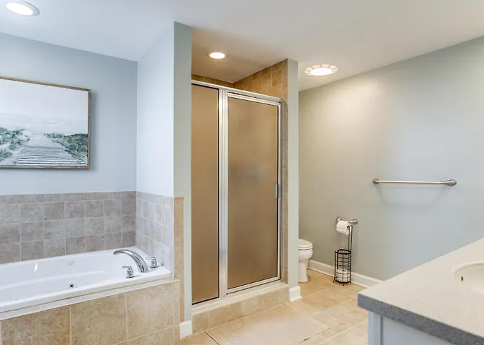 Steps To Bay! 4th-floor Ocean Inlet Escape